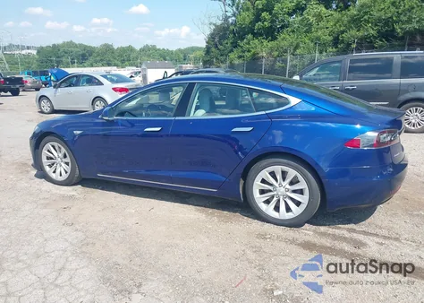 2016 Tesla Model S 60D/70D/75D/85D/90D из США, поврежденный, VIN 5YJSA1E25GF139218